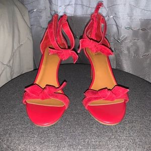 Red bow heels